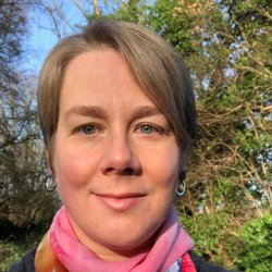 Hannah Charman Medical Herbalist