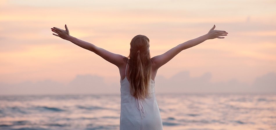 woman by the sea | natural anti-depressants