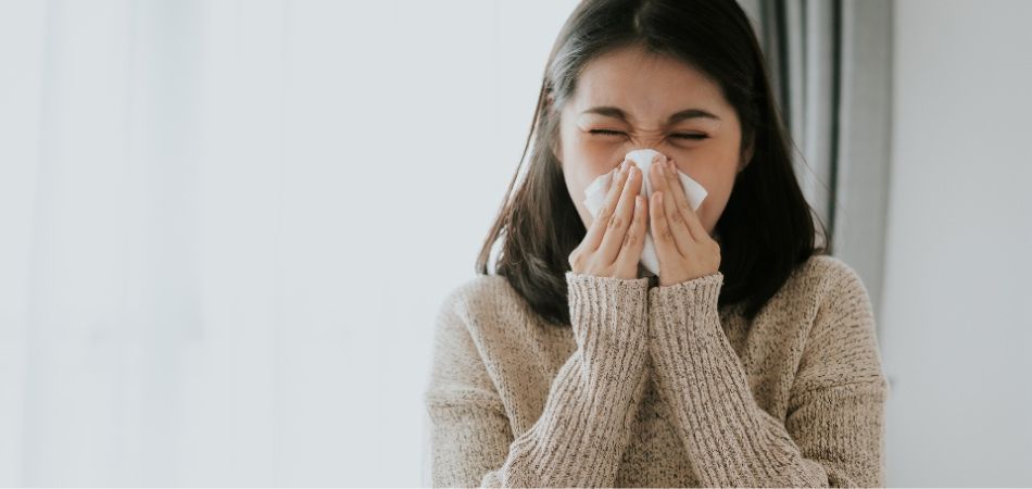 Woman with a cold | Is echinacea good for colds